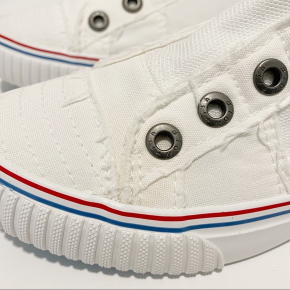 BLOWFISH Women’s White Buzz Canvas Sneakers - New in box - NWT - Picture 9 of 16